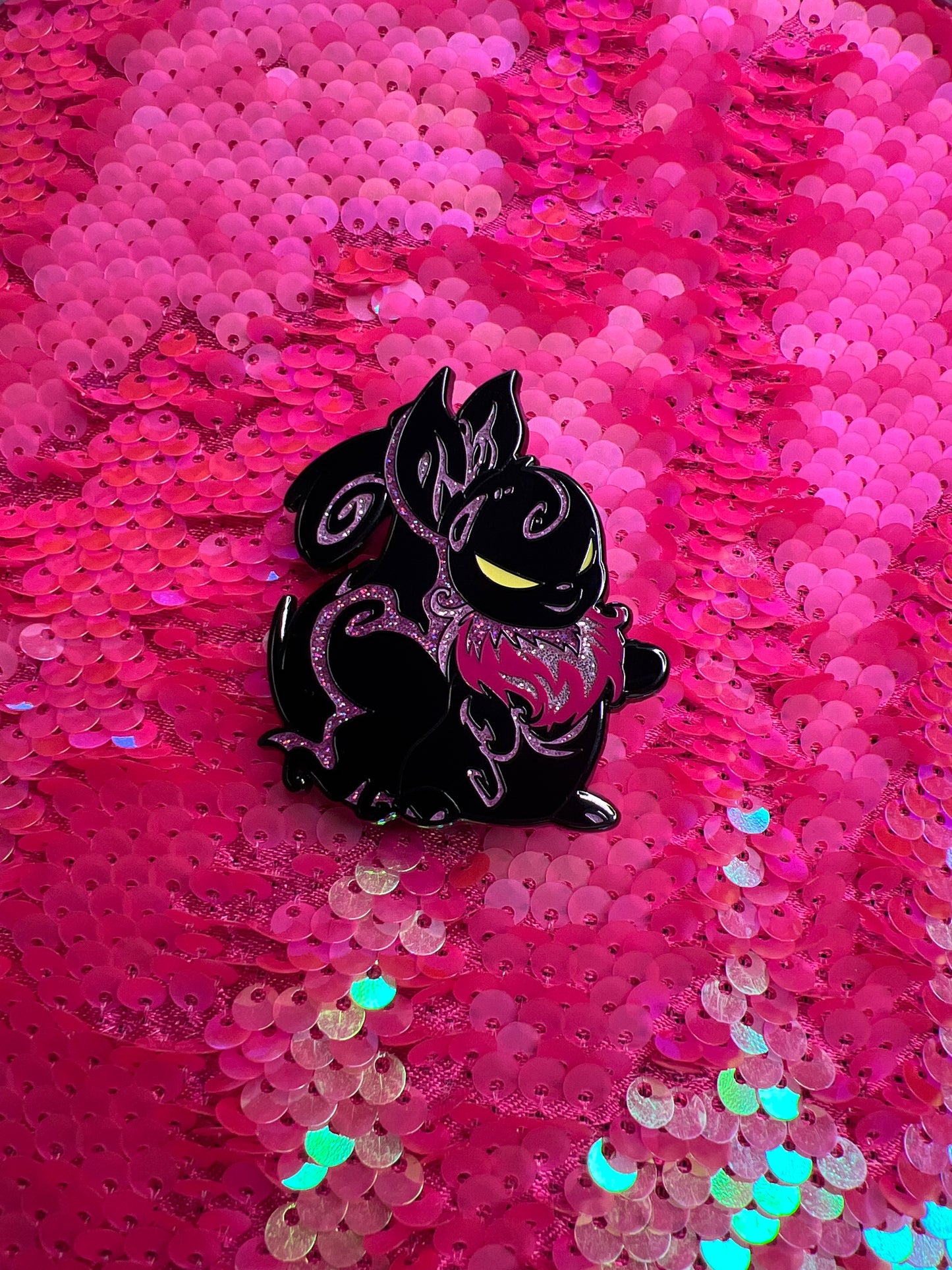 Wraith Usul Pin, Neopets