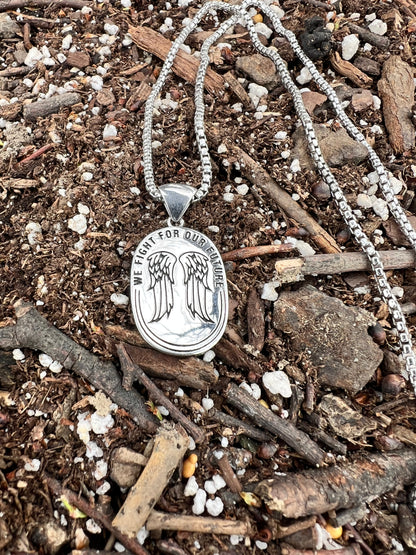 Daryl Wings Medallion, The Walking Dead