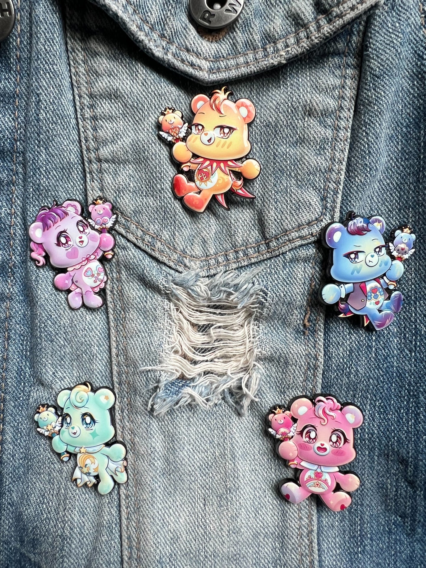 Grumpy Bear Pin, Care Bears Kindness Keepers
