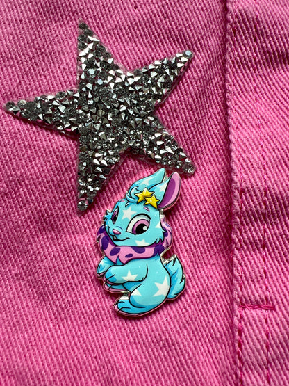 25th Anniversary Cybunny Pin, Neopets
