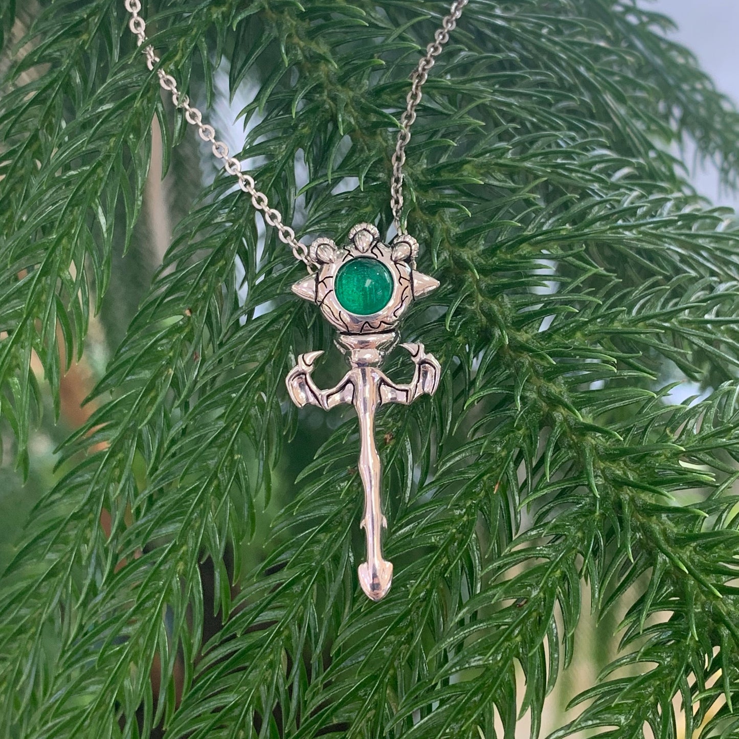 Jhudora’s Wand Pendant